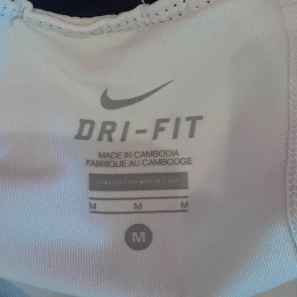 Dri-Fit Women's Tennis Skort - Picture 4 of 4